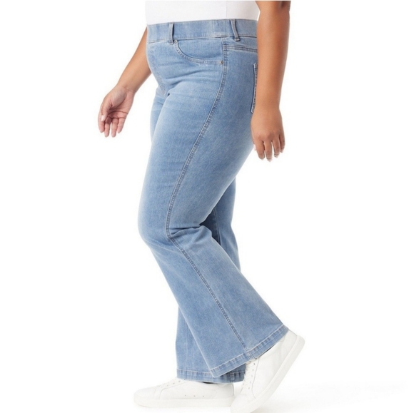 Gloria Vanderbilt Denim - Gloria Vanderbilt Light Blue Flare Jeans Pull On Jeans